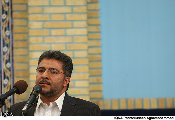 اذان توسط جهانبخش فرجی در کرسی تلاوت زنده برج میلاد دهم فروردین ۹۳